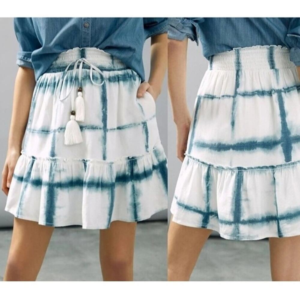 Anthropologie Pilcro blue & White tie dye casual  tiered skirt  XS